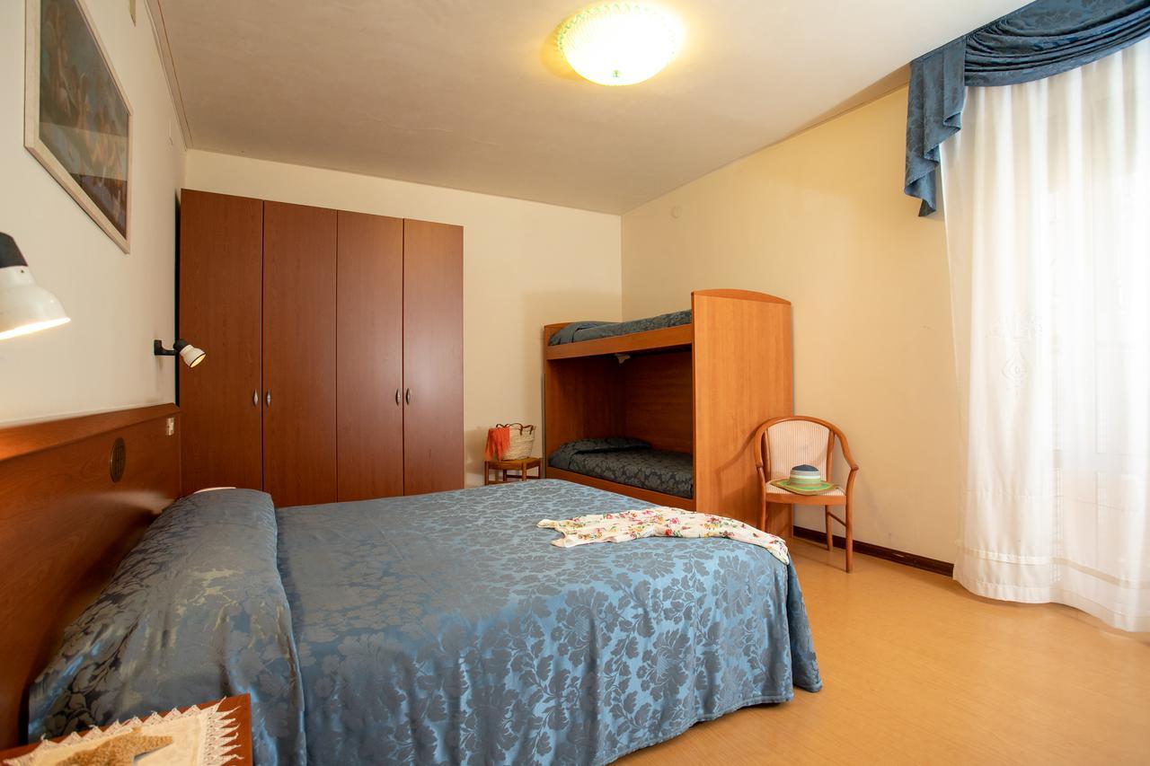 Hotel Panama Lido di Jesolo Bagian luar foto