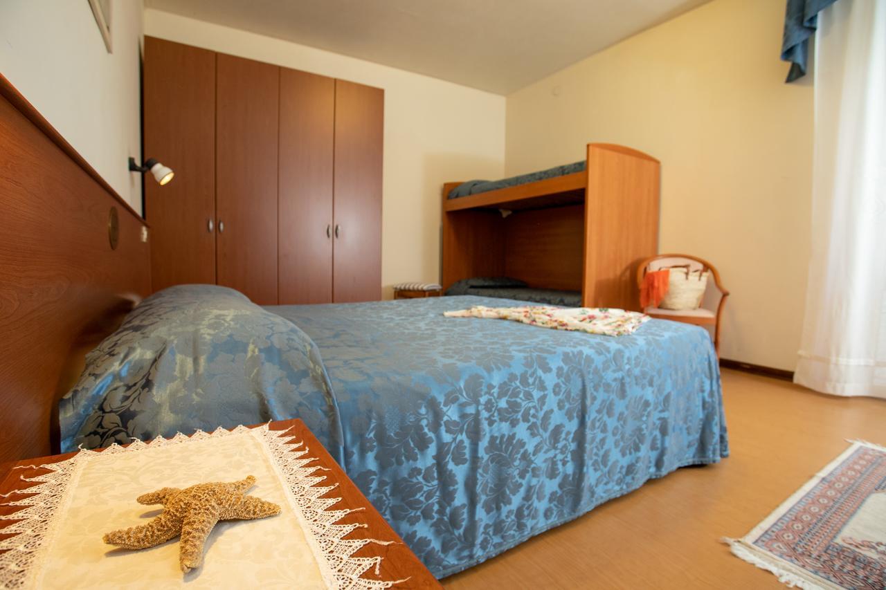 Hotel Panama Lido di Jesolo Bagian luar foto