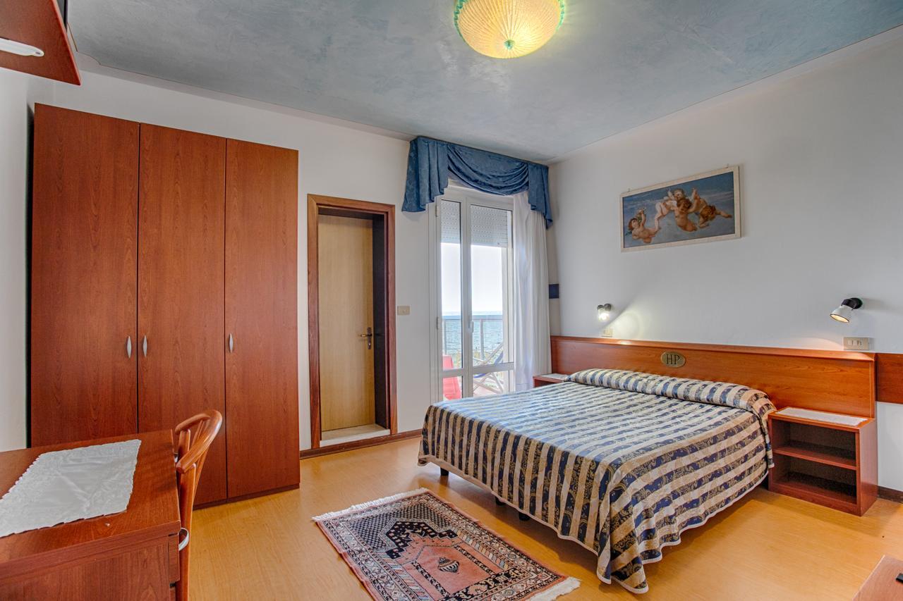 Hotel Panama Lido di Jesolo Bagian luar foto