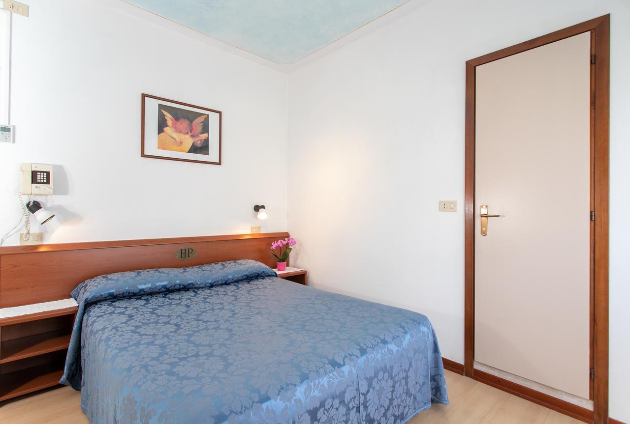 Hotel Panama Lido di Jesolo Bagian luar foto